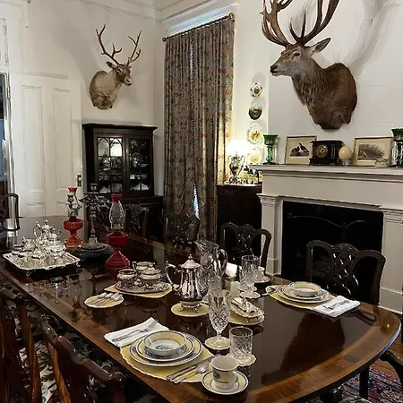 Bed and Breakfast The Belmont 1857